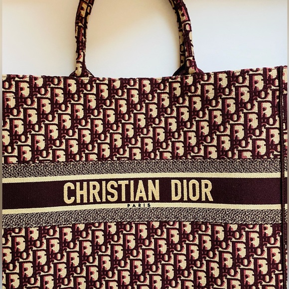 Dior Book Tote - Large - Picture 2 of 9